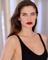 SARA SAMPAIO
